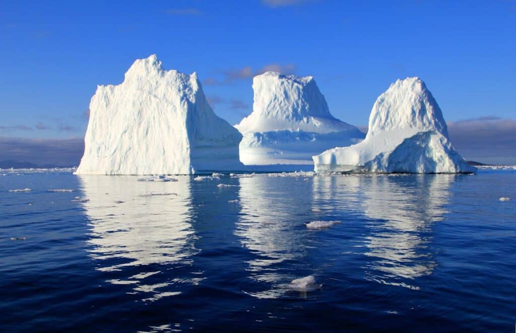 iceberg water sea mirroring 48823