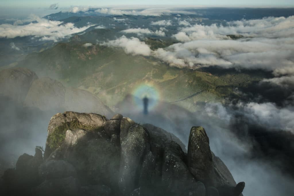 Espectro de Brocken no Pico dos Marins 1