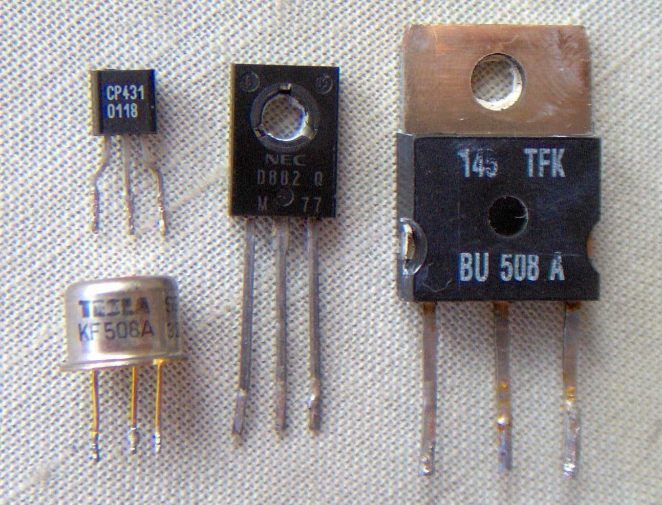 Electronic component transistors